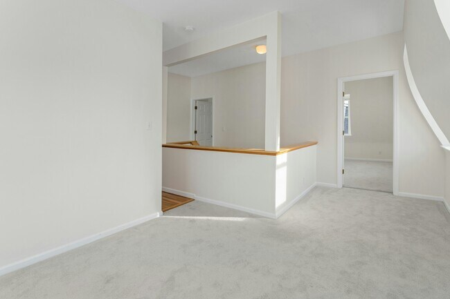 Photo - 11 Edgemont Rd