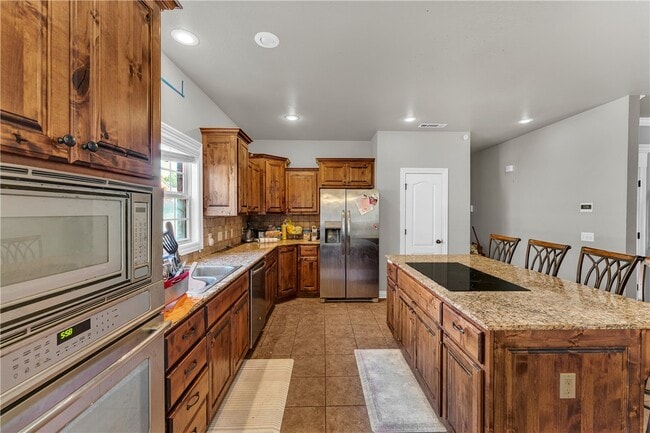 Photo - 2265 N Covington Park Blvd