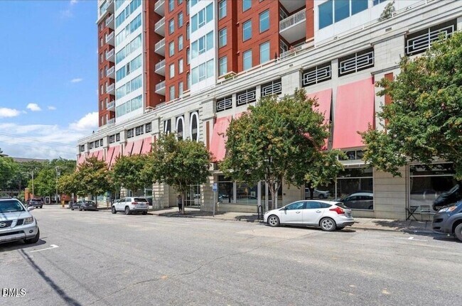 400 W North Street Unit 10174037