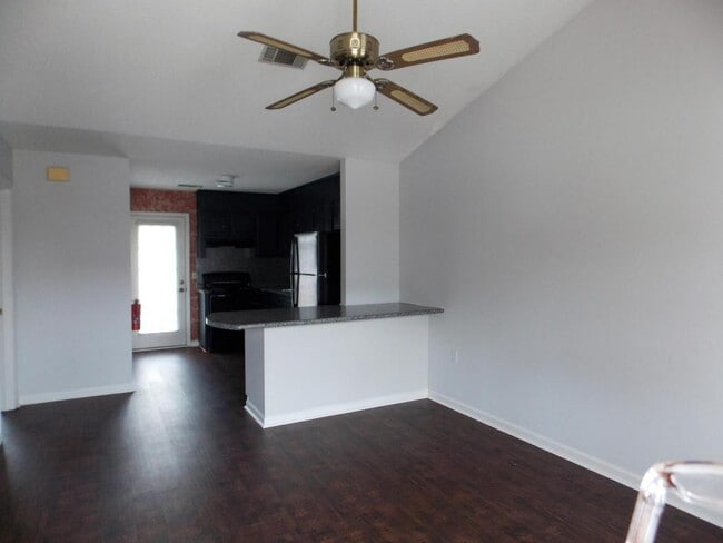 Photo - 140 Lanier Dr Condo Unit 65 SW