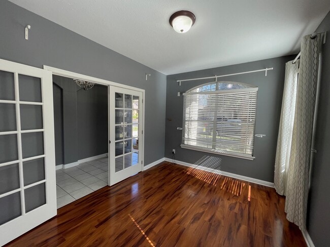 Photo - 10312 Yellowstone Dr