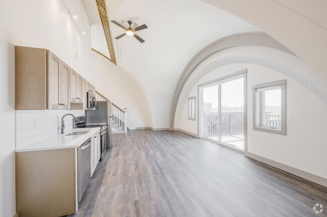 Lofted 2BR, 1BA - Living Area - The 870 Reserve