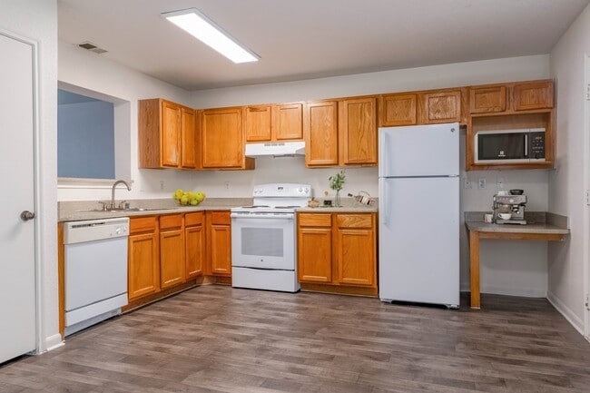 Photo - Country Ranch Apartments