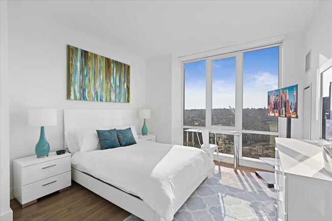 Photo - 57 Bank St Unidad ID1040024P