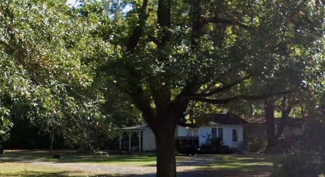 Building Photo - 6077 Cypress St Unit 6077 Cypress Street