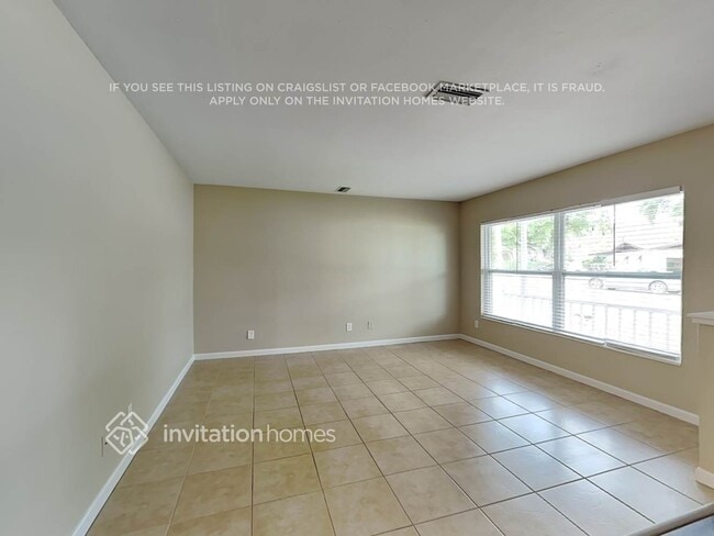 Photo - 3415 32nd St W