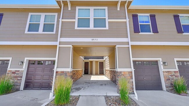 Bright & Airy 3 Bed/2.5 Bath with Attached... - Bright & Airy 3 Bed/2.5 Bath with Attached... Townhome