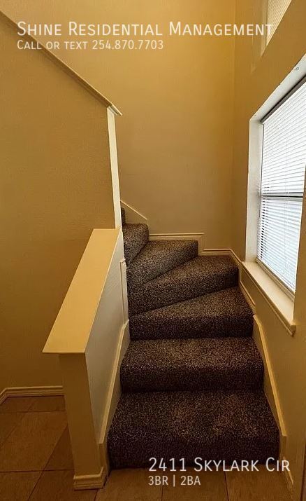 Photo - 2411 Skylark Cir