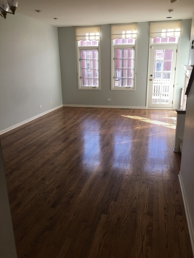 Photo - 1410 W Wrightwood Ave