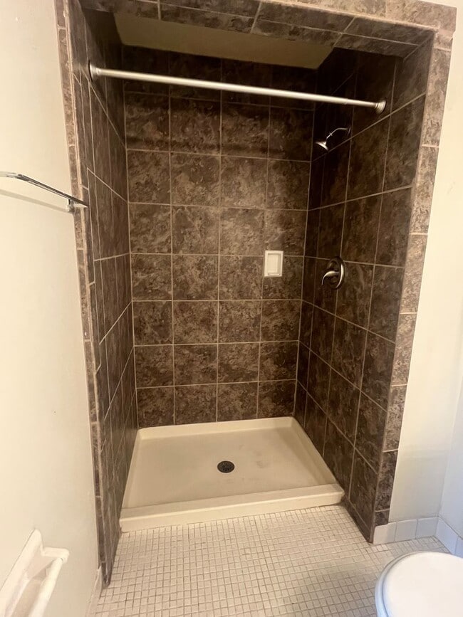 Photo - 3 Bedroom 2 1/2 Bath Townhome