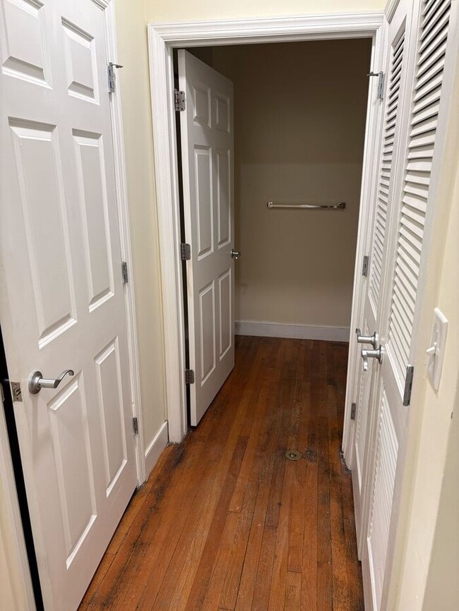 Photo - 525 E Grace St Unidad 205