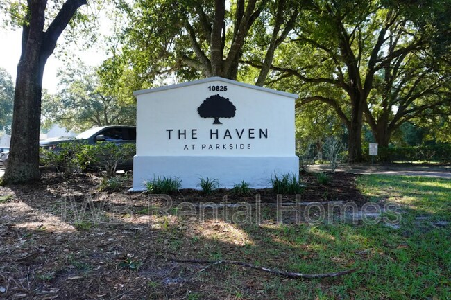Building Photo - 10825 Key Haven Blvd Rental
