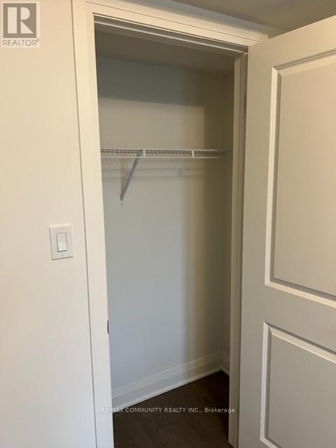 Photo - 831 Port Darlington Rd