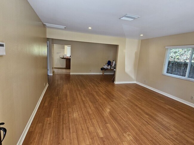 2960 Piedmont Ave