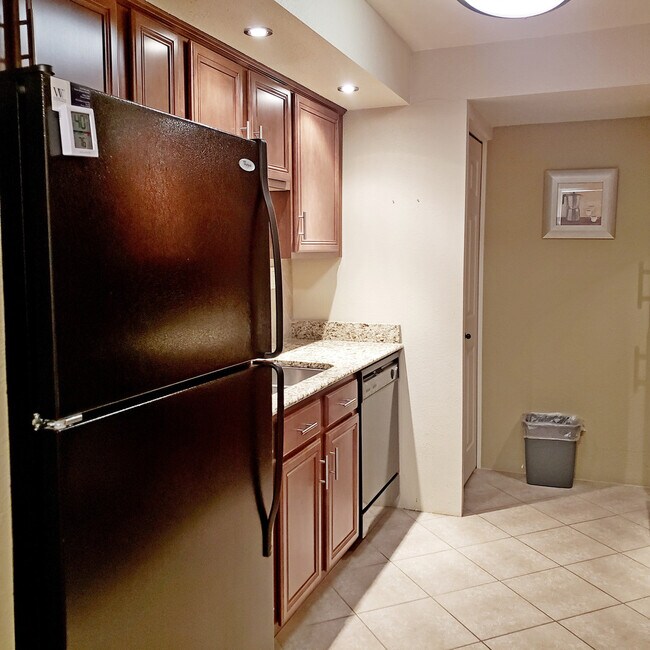 Photo - Furnished Scottsdale One Bedroom Condo For...