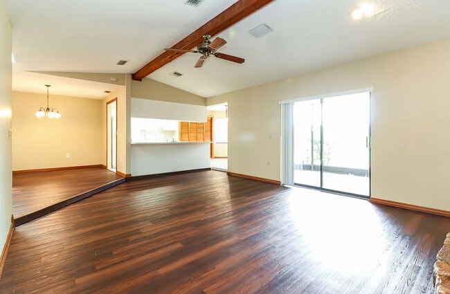 Photo - 7317 Bramblewood Dr