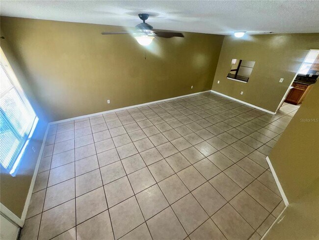 1605 Shady Ridge Ct