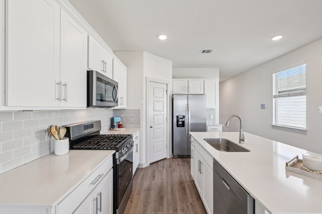 Photo - 523 Millbrook Blvd