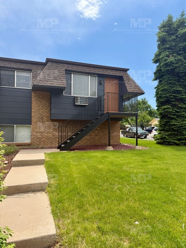 Photo - 1628 Azalea Dr