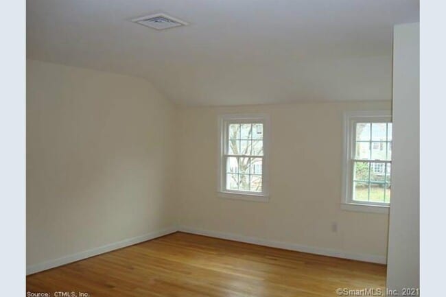 Bed room 1 - 14 Redbud Ln