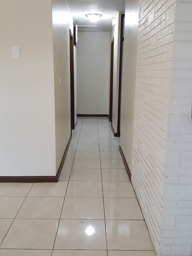 Photo - 1721 NW 27th Terrace