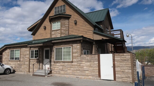 Photo - 525 S Mission St Unit 6