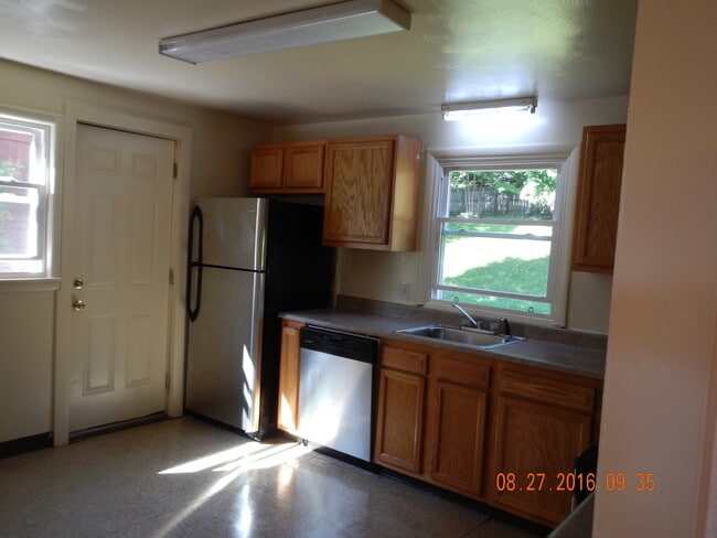 Photo - 1270 Westcott St Unit Westcott 91270.1