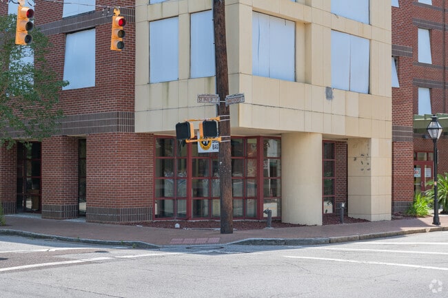 Photo - McAlister Hall
