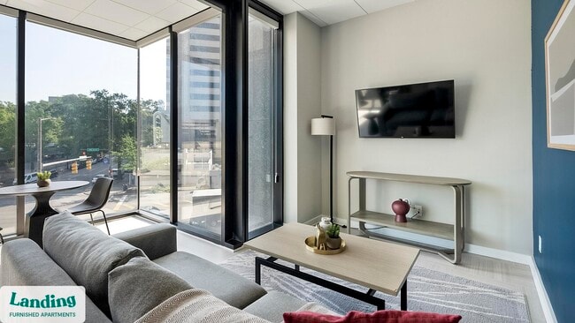 Photo - 600 19th St N Unidad 207.1409896