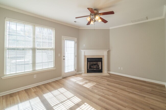 Photo - A Cozy 2bedroom Town home in Fort Mill