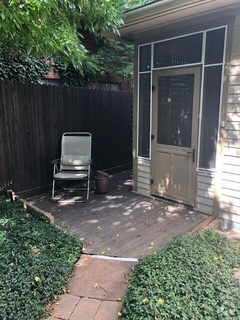 Building Photo - 650 Arapahoe Ave Unit 2 Rental
