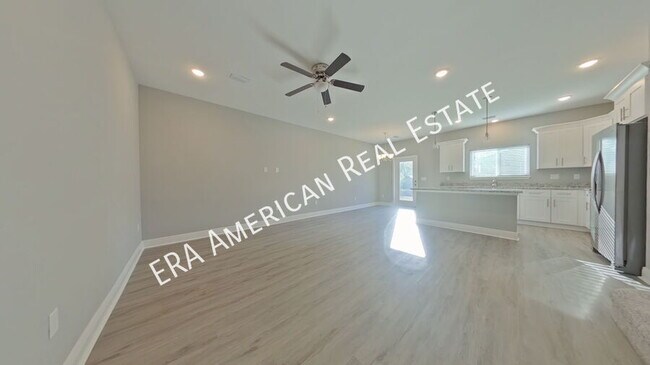 Photo - 830 Kenneth Dr