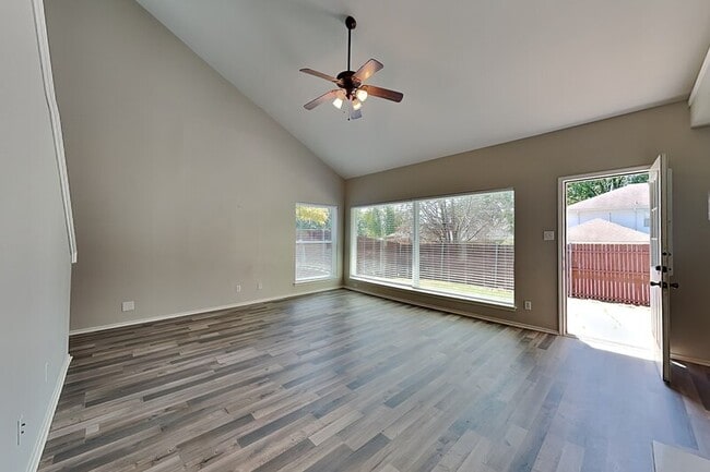 Photo - 3812 Dalston Ln