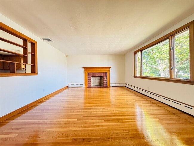 Photo - 30 Gardner St
