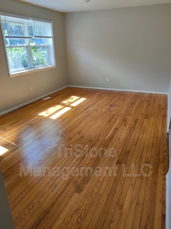 Photo - 9131 Feldbank Dr