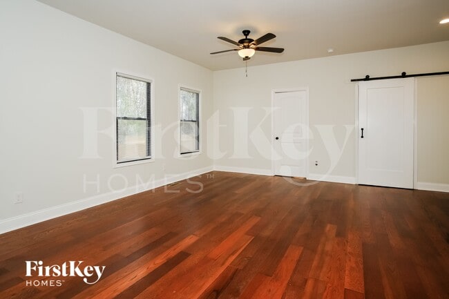 Photo - 123 East End Ave