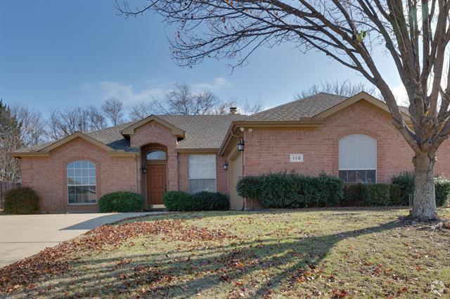 Building Photo - 112 N Bending Oak Ln Rental