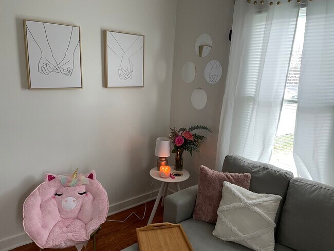 Photo - 1104 E 26th St Unidad A