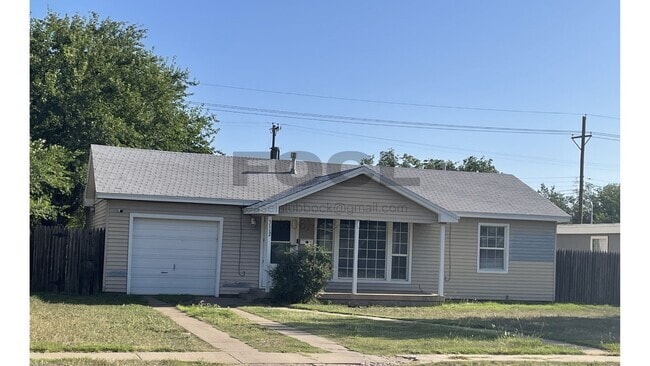 Building Photo - 3112 33rd St Rental
