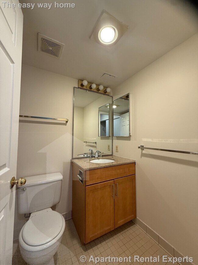 Photo - 345 Franklin St Unidad #308