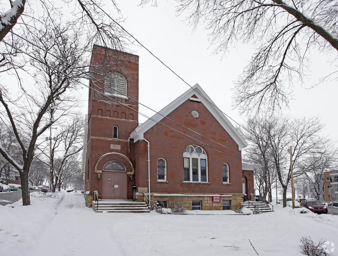 Photo - 152 E Johnson St
