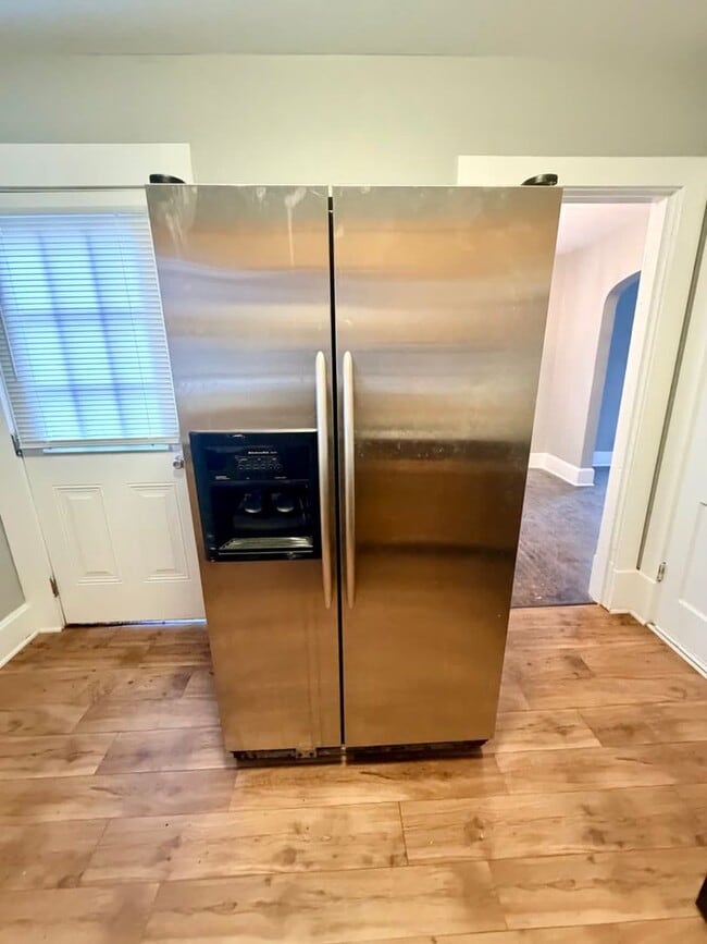 Photo - 1422 N Limestone