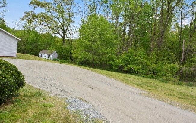 7254 Lipscomb Rd