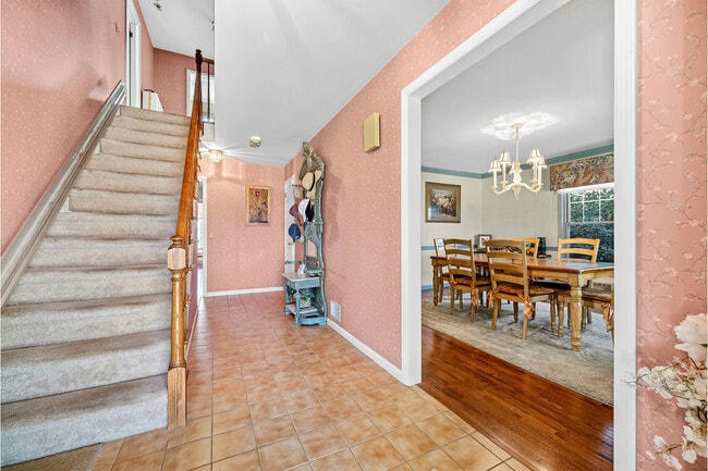 Photo - 35 Salters Farm Rd