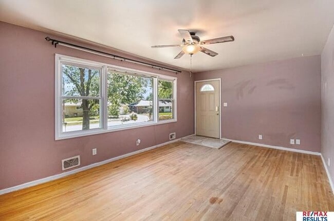 Photo - 1900 Connie Rd