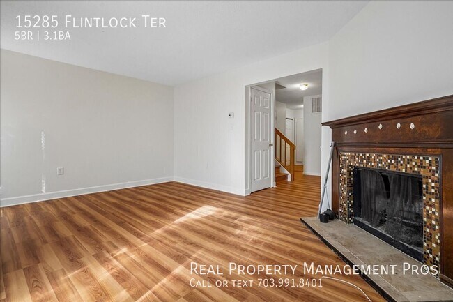 Photo - 15285 Flintlock Terrace