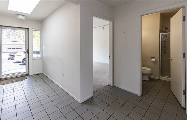 Photo - 7520 Spectrum Way