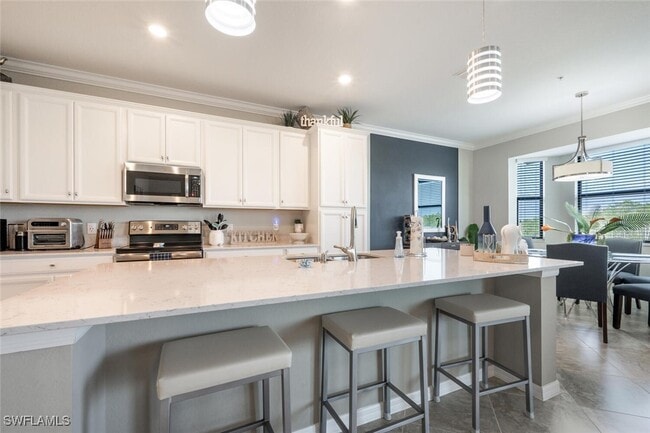 Building Photo - 9572 Trevi Ct Unit 5045