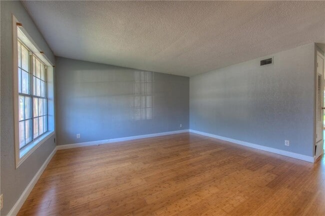 Photo - 4705 Oldfort Hill Dr