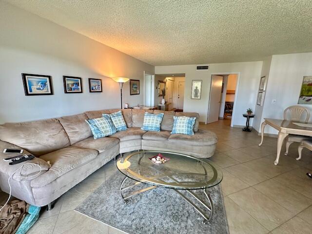 Building Photo - 5981 Vía Vermilya Unit 405-A Rental